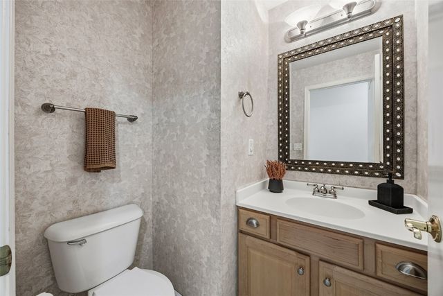 2025 Newcastle Road, Marion, IA 52302