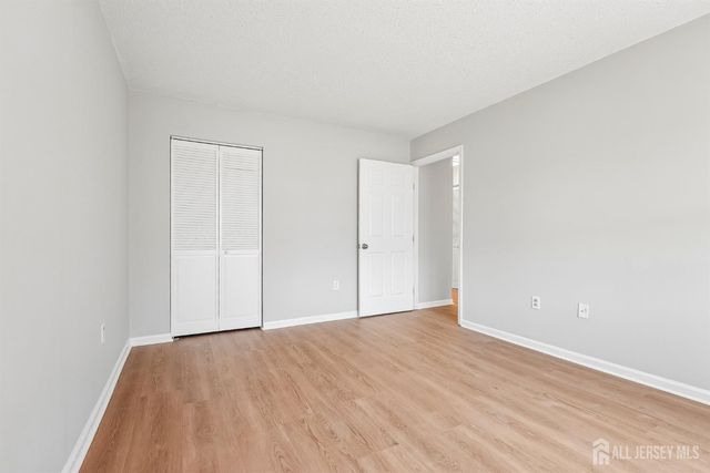 911 Edpas Road, New Brunswick, NJ 08901