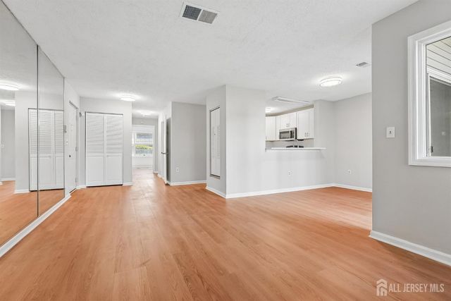 911 Edpas Road, New Brunswick, NJ 08901