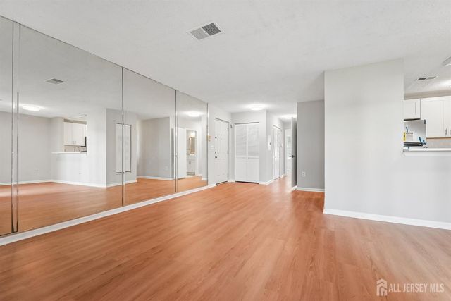 911 Edpas Road, New Brunswick, NJ 08901