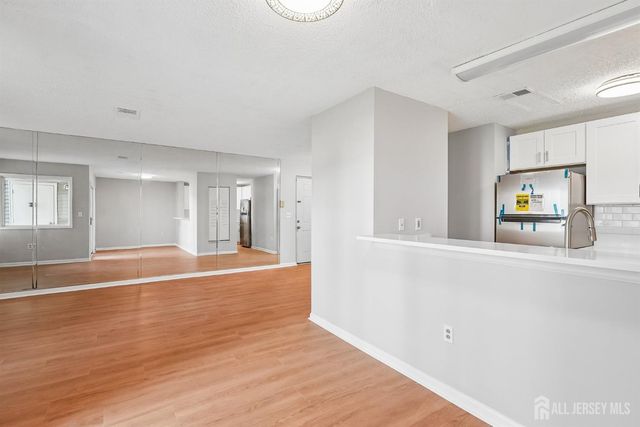 911 Edpas Road, New Brunswick, NJ 08901