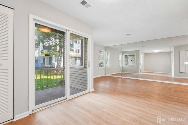 911 Edpas Road, New Brunswick, NJ 08901