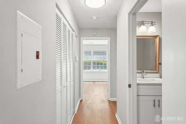 911 Edpas Road, New Brunswick, NJ 08901