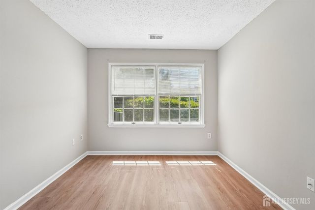 911 Edpas Road, New Brunswick, NJ 08901