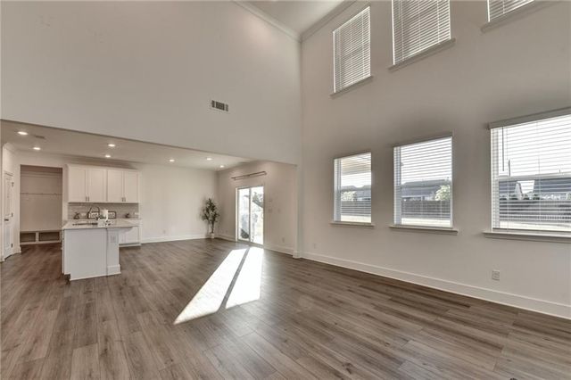 659 Caryle Trail Lane, Loganville, GA 30052