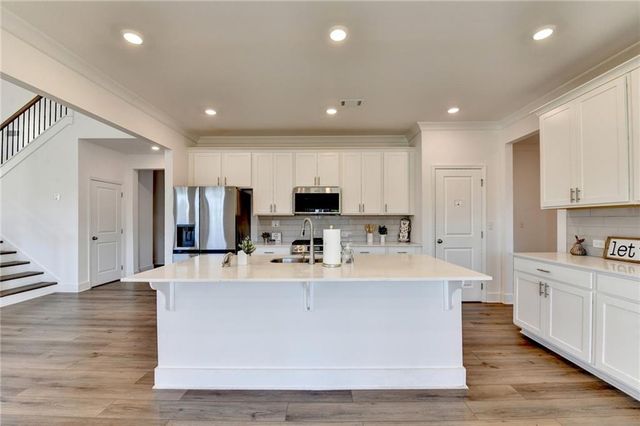 659 Caryle Trail Lane, Loganville, GA 30052