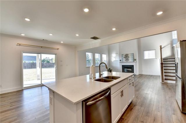 659 Caryle Trail Lane, Loganville, GA 30052