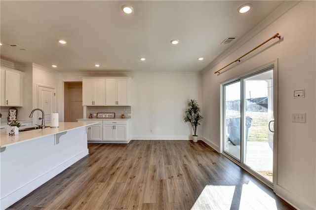 659 Caryle Trail Lane, Loganville, GA 30052