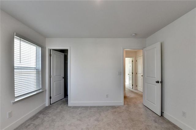 659 Caryle Trail Lane, Loganville, GA 30052
