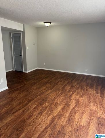 820 Beacon Pkwy E Apt D, Birmingham, AL 35209