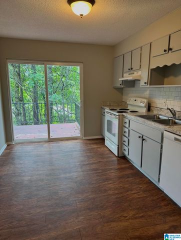 820 Beacon Pkwy E Apt D, Birmingham, AL 35209