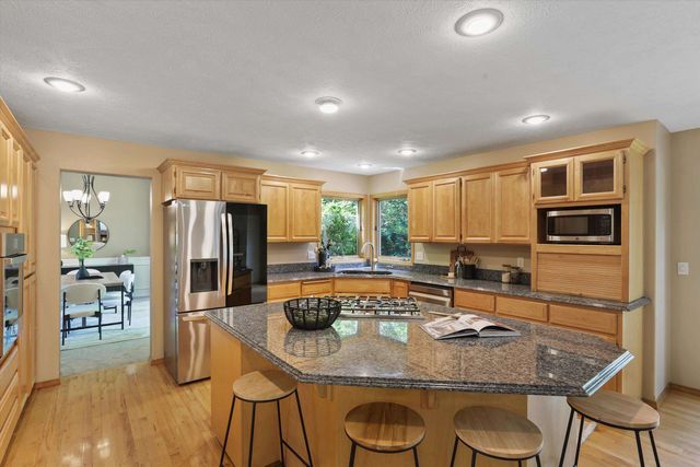 1920 S Rocky Ridge Dr, Spokane Valley, WA 99212