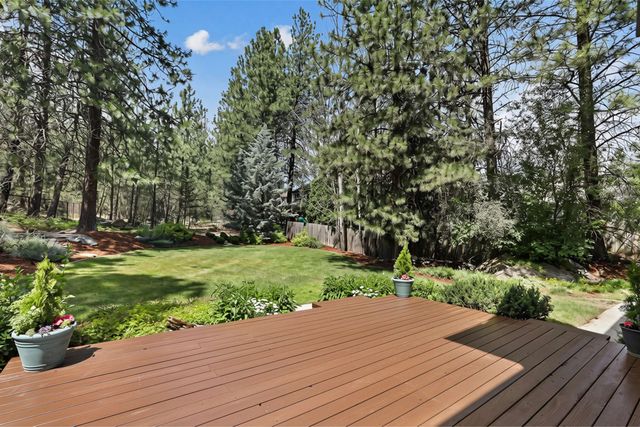1920 S Rocky Ridge Dr, Spokane Valley, WA 99212