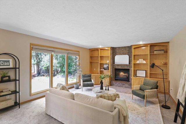 1920 S Rocky Ridge Dr, Spokane Valley, WA 99212