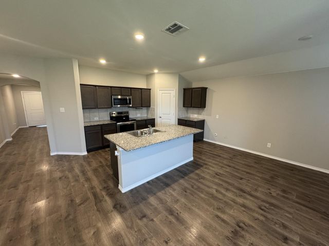929 Alton Drive, Aubrey, TX 76227