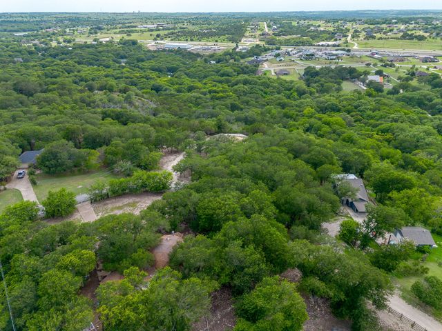 113 Overlook Court, Cresson, TX 76035