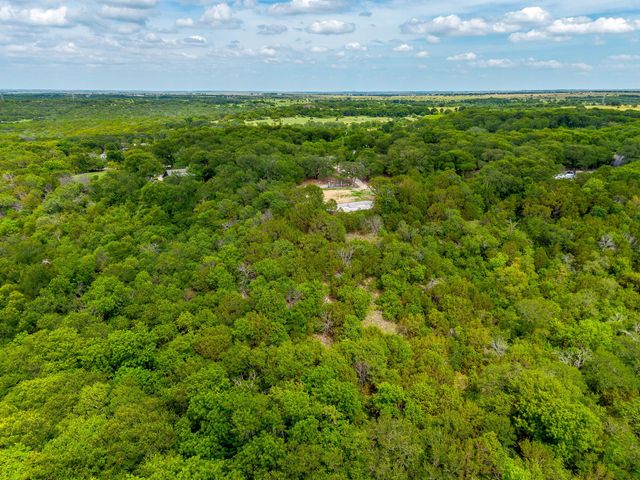 113 Overlook Court, Cresson, TX 76035