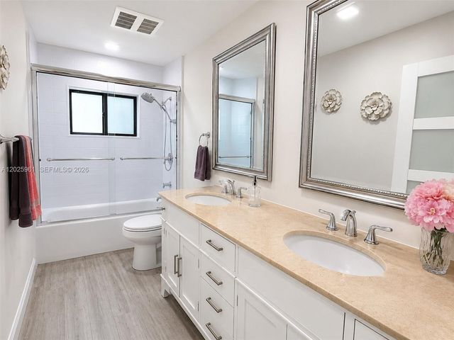 10240 SW 112th Street, Miami, FL 33176