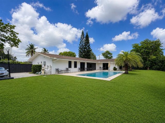 10240 SW 112th Street, Miami, FL 33176