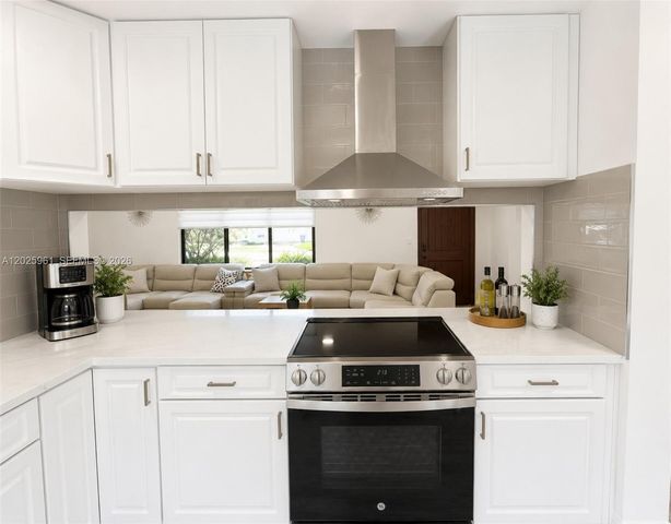 10240 SW 112th Street, Miami, FL 33176