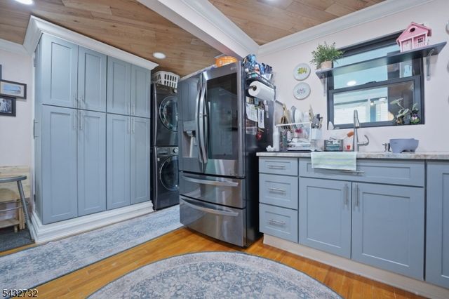 371 Raleigh Rd, Rahway City, NJ 07065