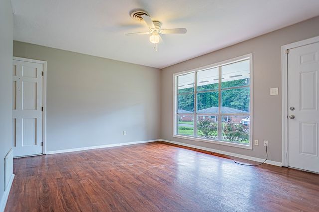 1300 23rd Court, Phenix City, AL 36854