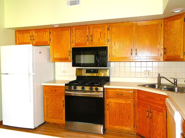 3107 Ingalls Avenue 3B, Joliet, IL 60435