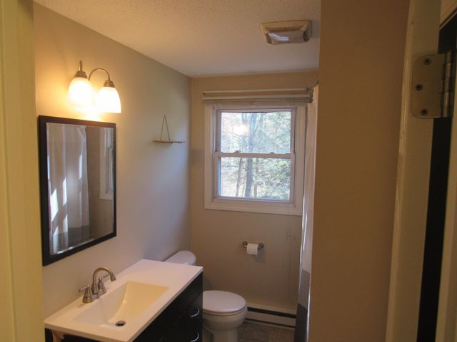 375 Whitehall Road, Hooksett, NH 03106