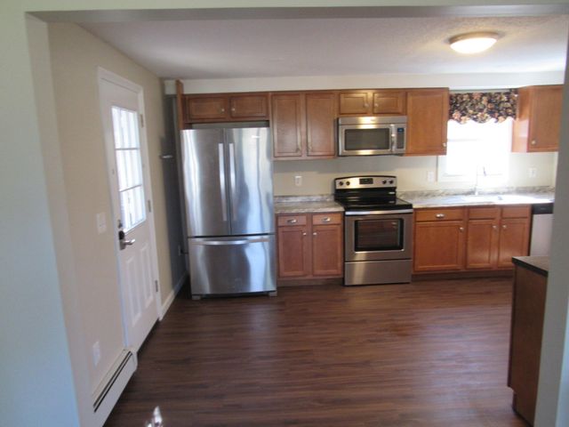 375 Whitehall Road, Hooksett, NH 03106