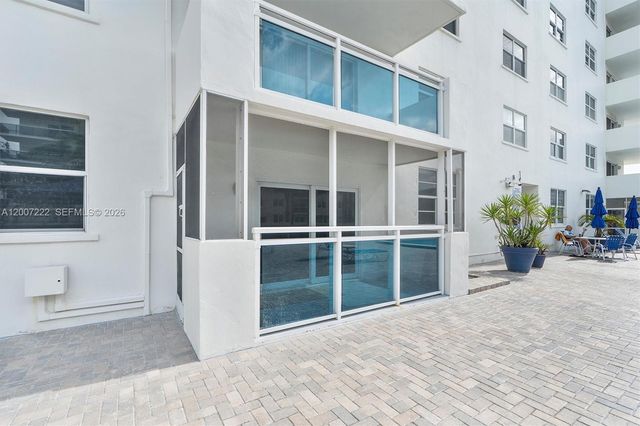 1701 S Ocean Dr 105, Hollywood, FL 33019