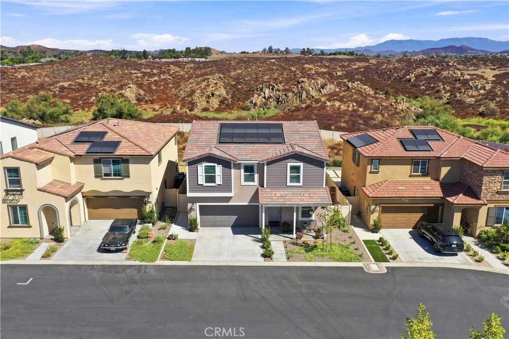 30108 Arroyo Springs, Murrieta, CA 92563 — photo 2