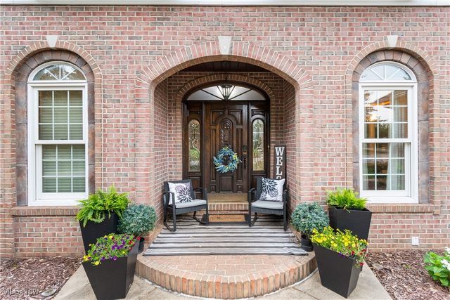 1573 Lancaster SE, Canton, OH 44709