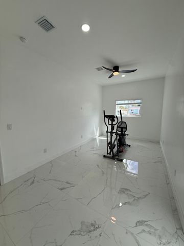 6319 Southgate Boulevard, Margate, FL 33068