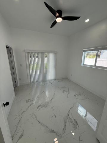 6319 Southgate Boulevard, Margate, FL 33068