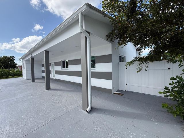 6319 Southgate Boulevard, Margate, FL 33068