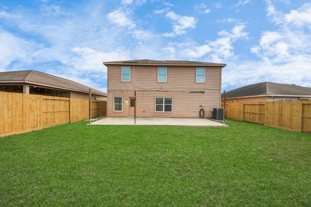 6915 Primrose Road, Baytown, TX 77521