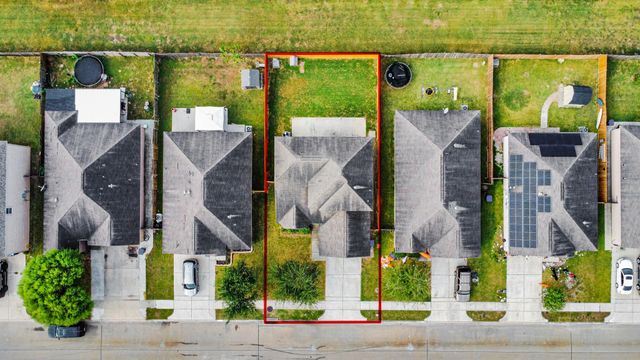 6915 Primrose Road, Baytown, TX 77521