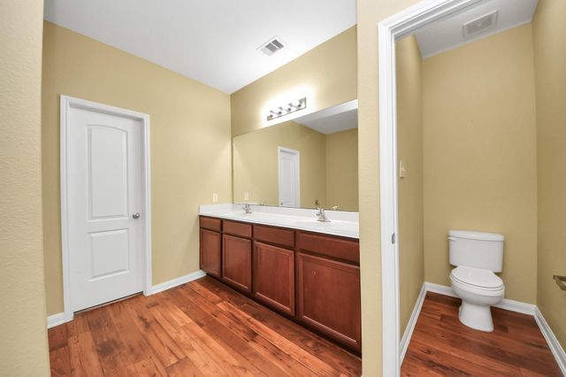 6915 Primrose Road, Baytown, TX 77521