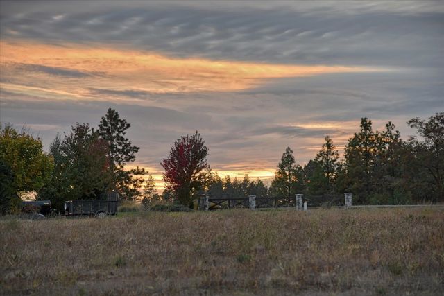 333 W White Rd, Spokane, WA 99224