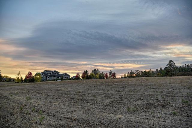 333 W White Rd, Spokane, WA 99224