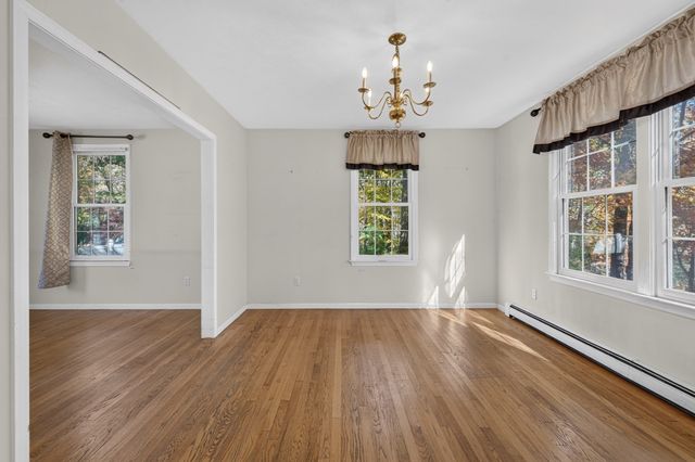 9 Arbor Drive, Shrewsbury, MA 01545
