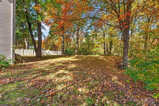 9 Arbor Drive, Shrewsbury, MA 01545