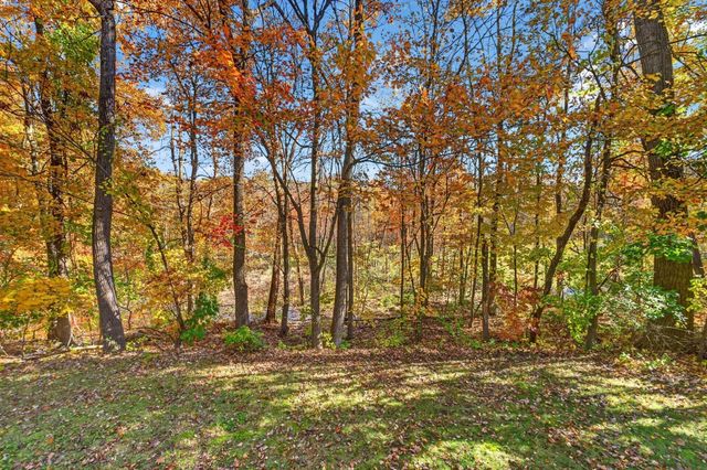 9 Arbor Drive, Shrewsbury, MA 01545