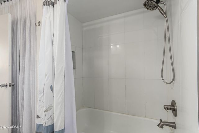 6040 N 15TH Street 27, Phoenix, AZ 85014