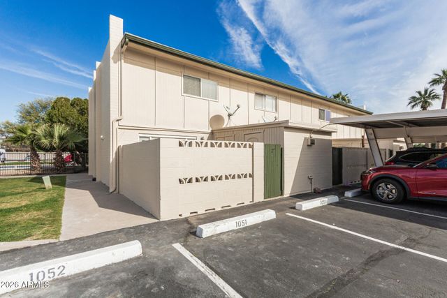 6040 N 15TH Street 27, Phoenix, AZ 85014