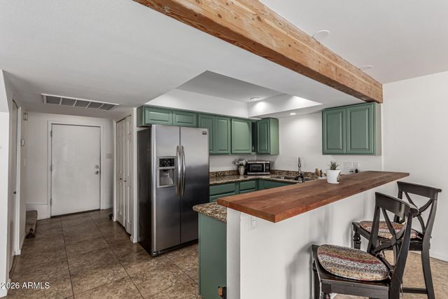 6040 N 15TH Street 27, Phoenix, AZ 85014