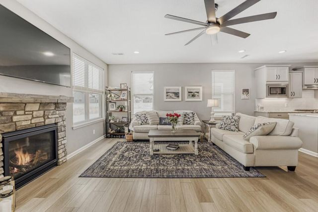 10244 Ironwood Lane, Rogers, MN 55374