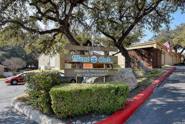 11303 Vance Jackson Rd Apt G4, San Antonio, TX 78230