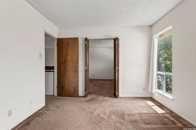11303 Vance Jackson Rd Apt G4, San Antonio, TX 78230