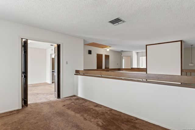 11303 Vance Jackson Rd Apt G4, San Antonio, TX 78230